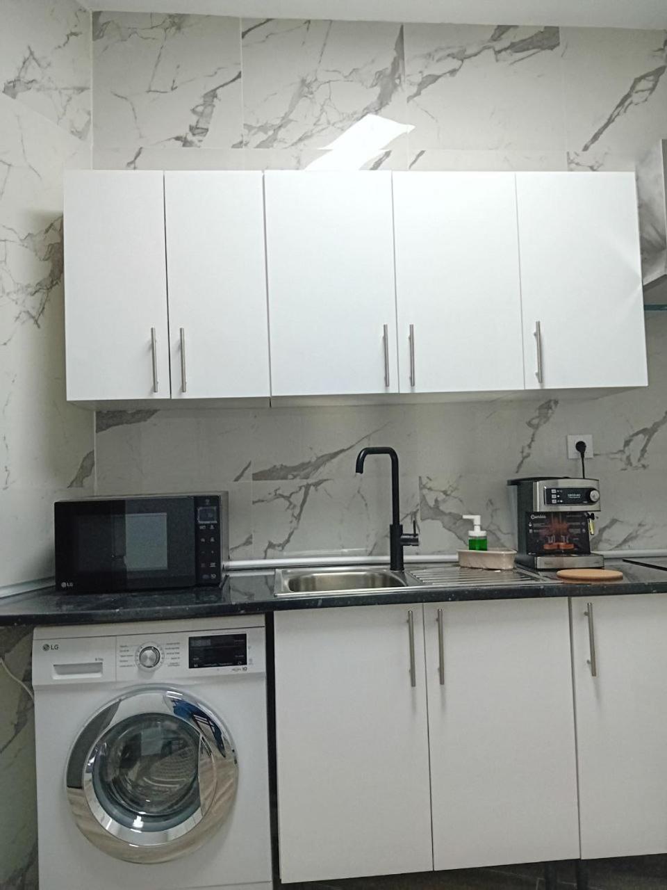 Smart Suite Мадрид Экстерьер фото