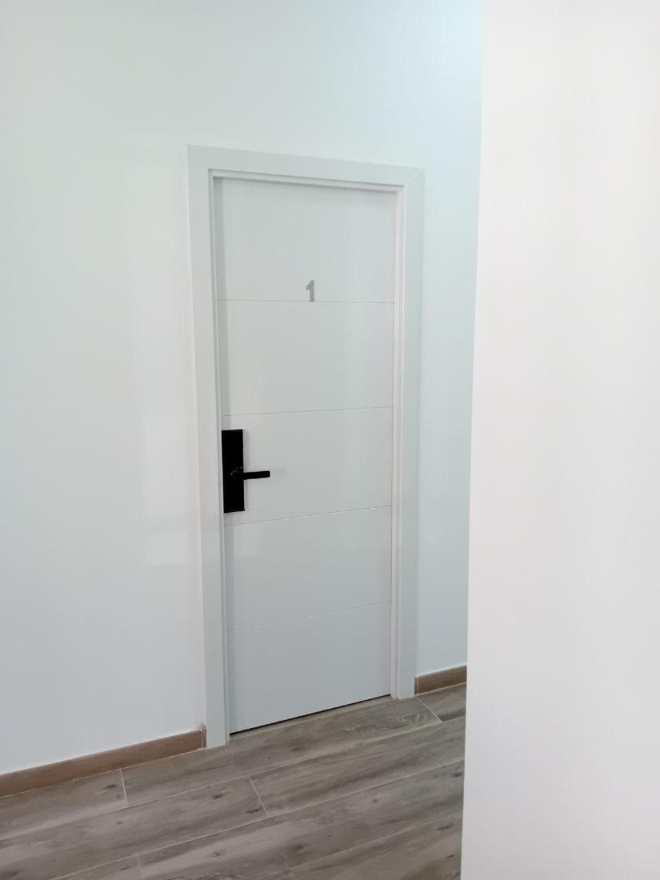 Smart Suite Мадрид Экстерьер фото