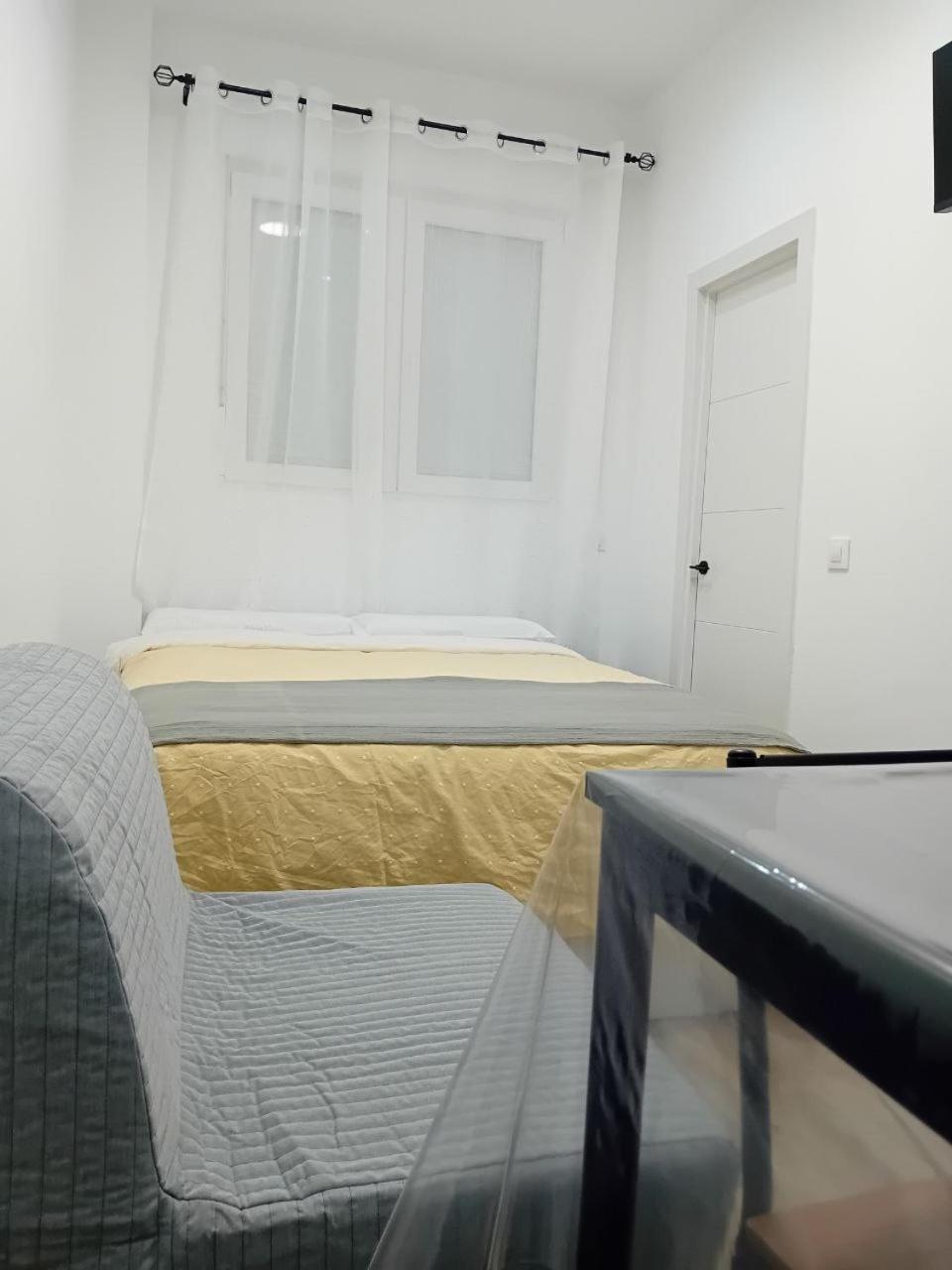 Smart Suite Мадрид Экстерьер фото